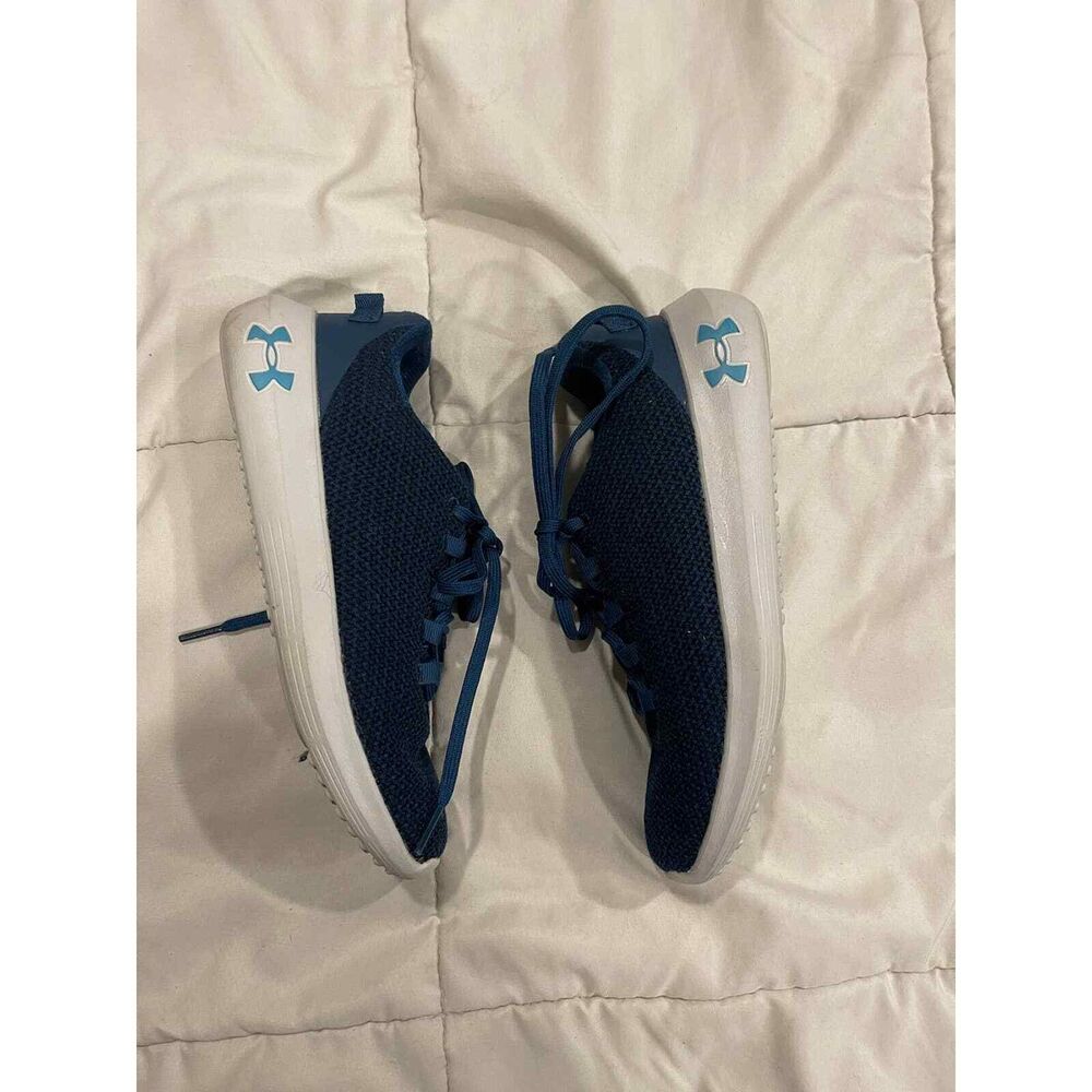Under Armour Shoes women size 7